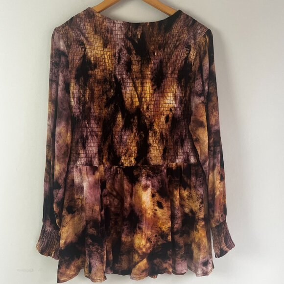 Torrid Top Size 1 - Picture 2 of 4